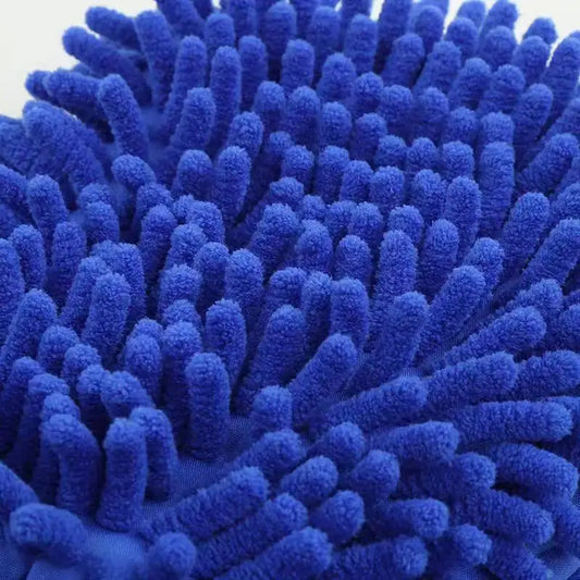 Plush double-sided cleaning glove